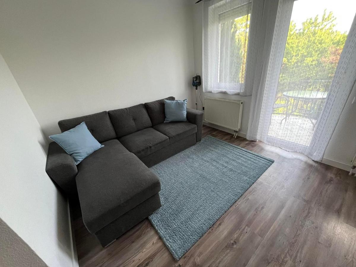 Maja Apartmanhaz Balatonlelle Exterior photo
